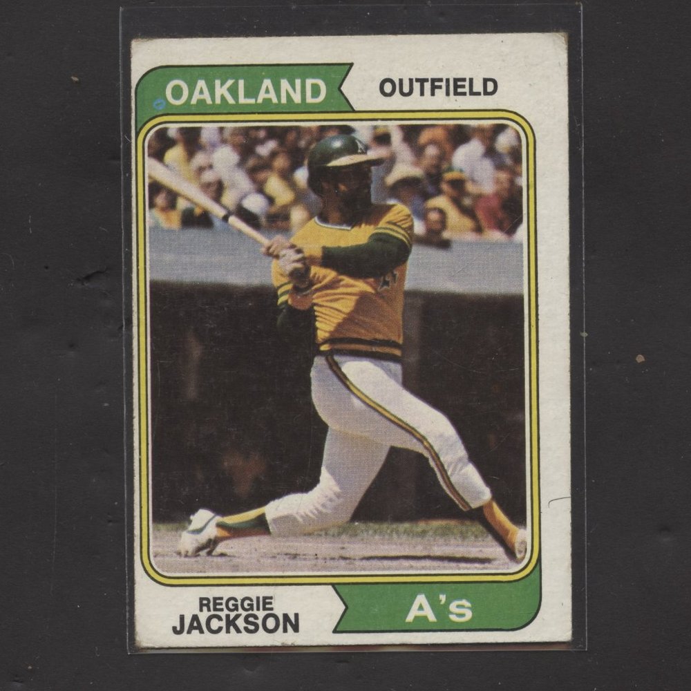1974 TOPPS BASEBALL REGGIE JACKSON #130 OAKLAND ATHLETICS NO CREASES